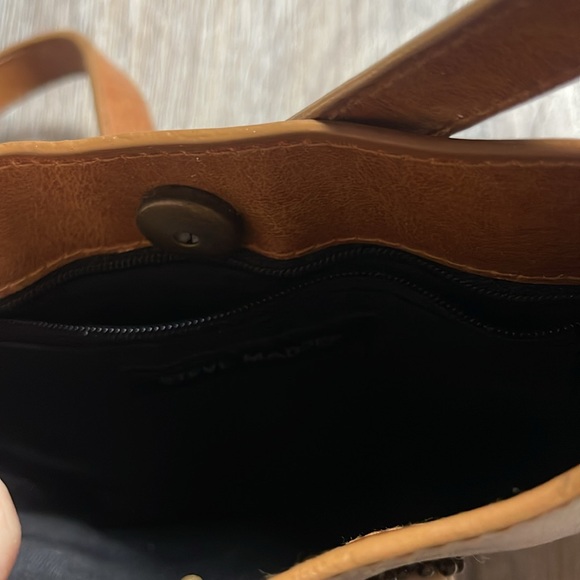 Steve Madden Leather Puka Shell Embellished Shoulder Bag - Picture 6 of 12